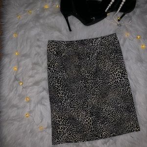 Express Cheetah Skirt NWOT